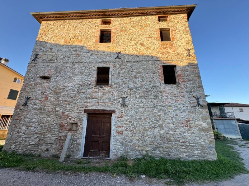 Klein huisje op het platteland in Sansepolcro